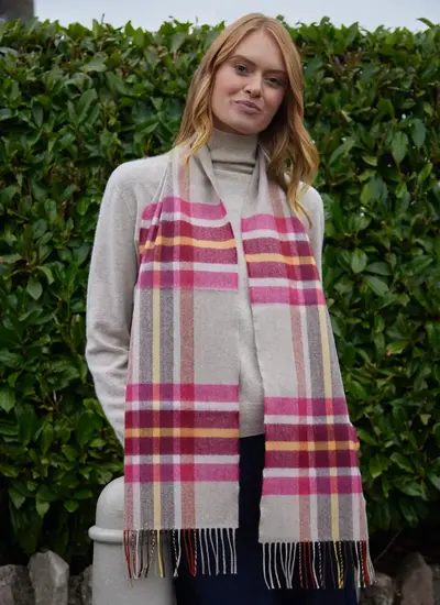 Extra Fine Merino Wool Fringed Check Scarf